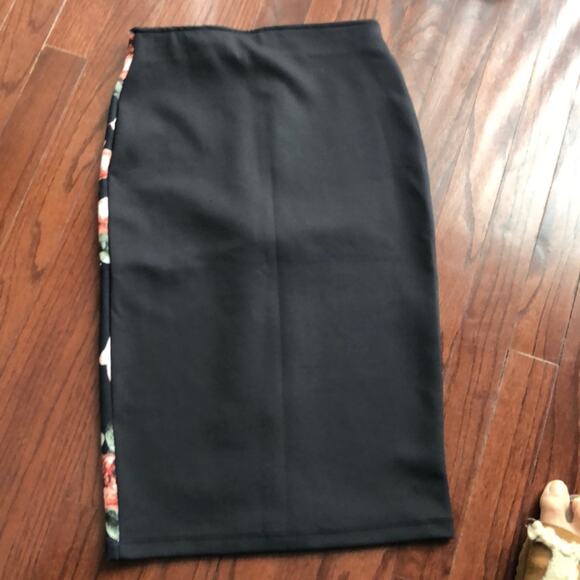 H&M Zipper Front Midi Skirt - Picture 4 of 7